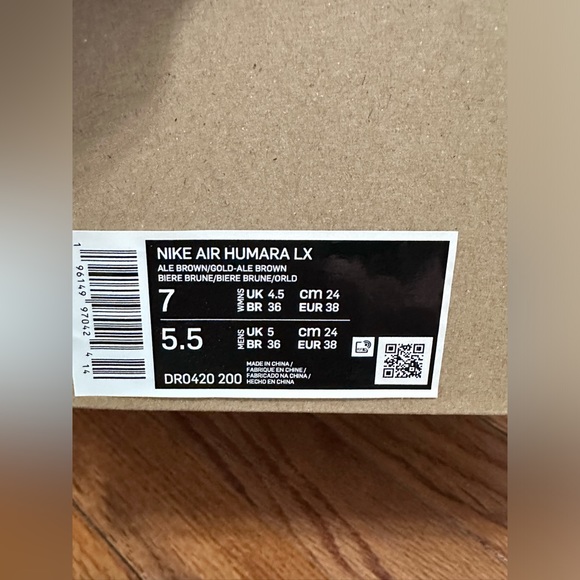 Jacquemus Nike Air Humara LX - Picture 10 of 11